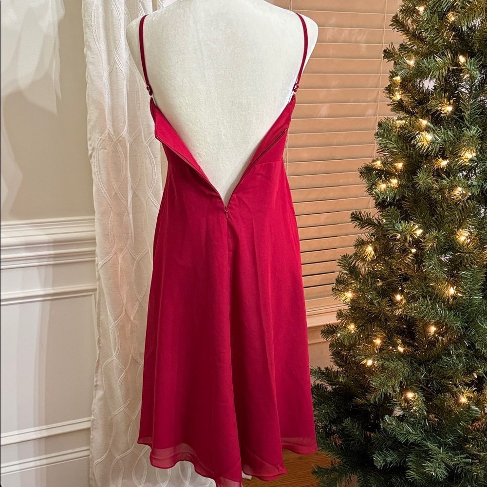 JJ’s House Burgundy Chiffon Fit & Flare Dress Youth J12 (11–12 yrs) NWT - Picture 3 of 10